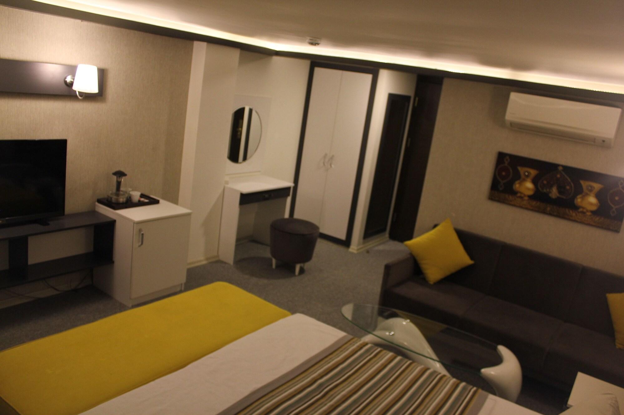 Hotel Taksim Home Стамбул Экстерьер фото